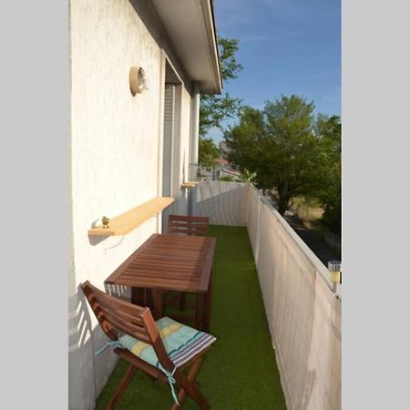 Appartement Lumineux Et Calme Avec Terrasse Avignon Eksteriør bilde